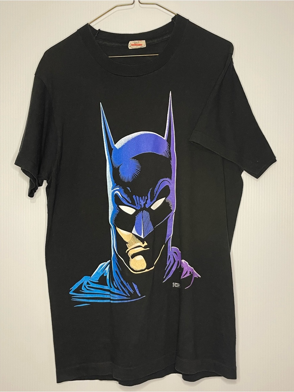 Men's Black Batman Graphic T-Shirt - Comic Hero Design
